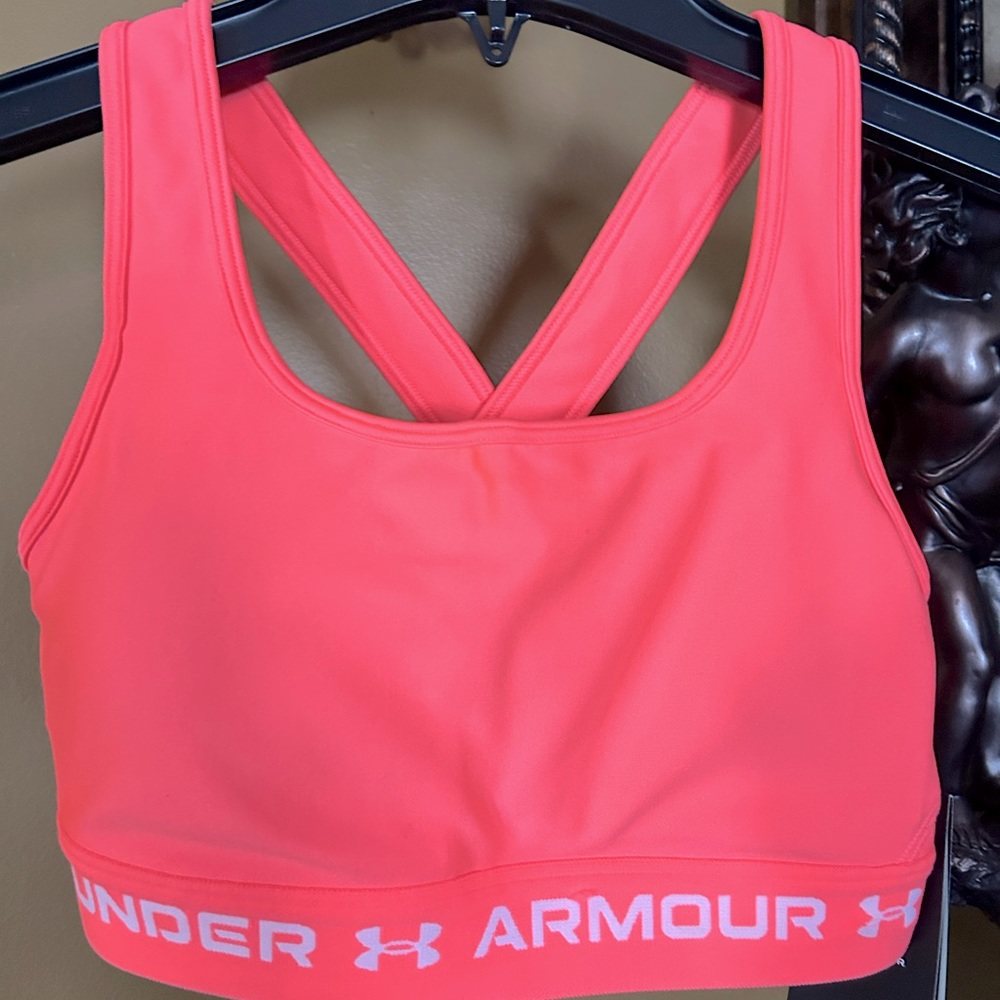 NWT Under Armour Racerback Sports Bra